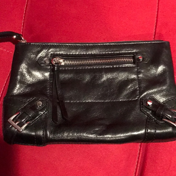 Authentic michael Kors wristlet/clutch - Picture 4 of 7